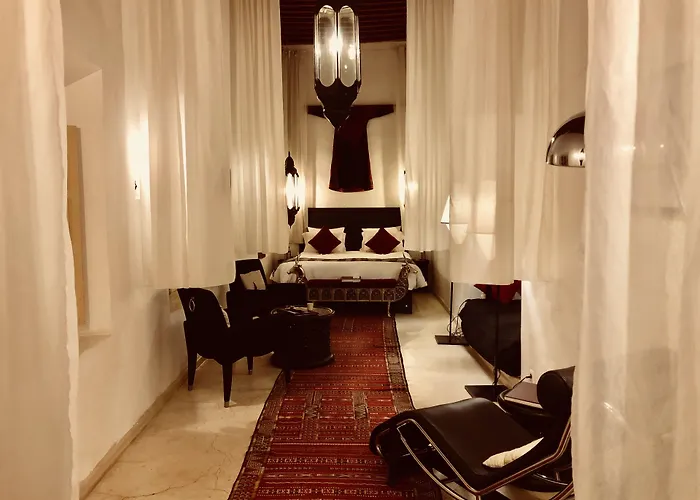 Pet Friendly hotel: Riad 144