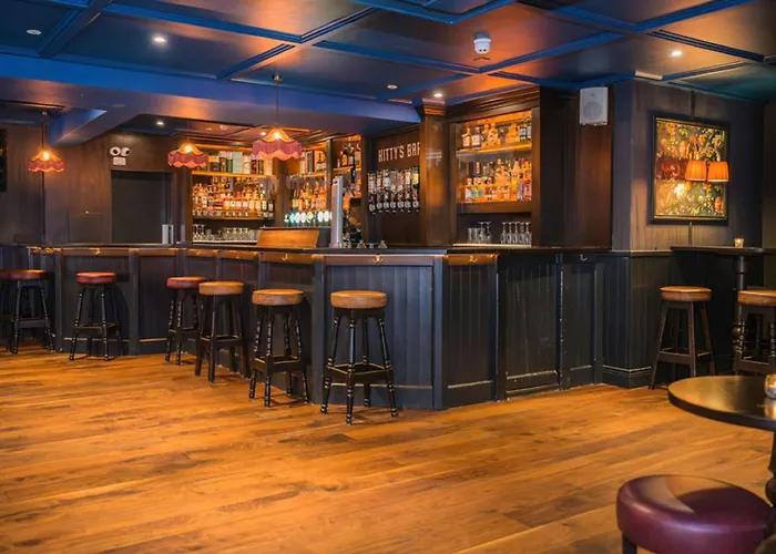 Family Hotel: Crown Quarter