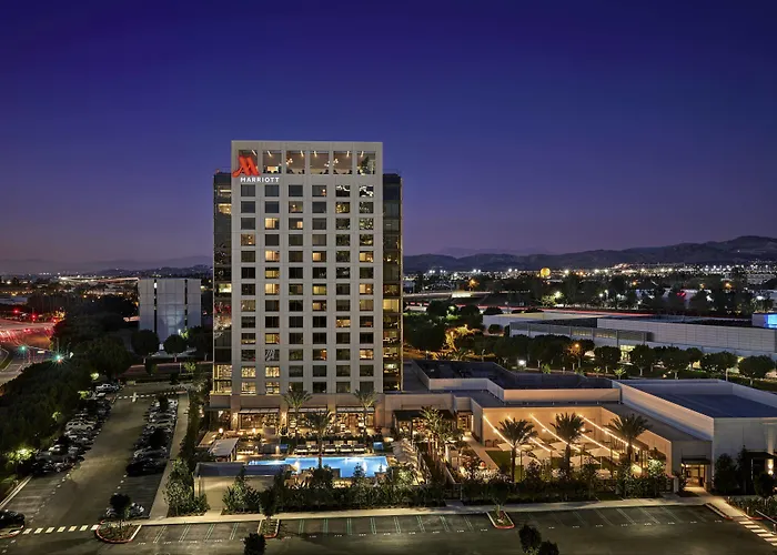 Pet Friendly hotel: Marriott Irvine Spectrum