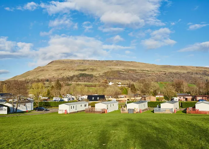 Dog friendly hotels Campsie Glen Holiday Park
