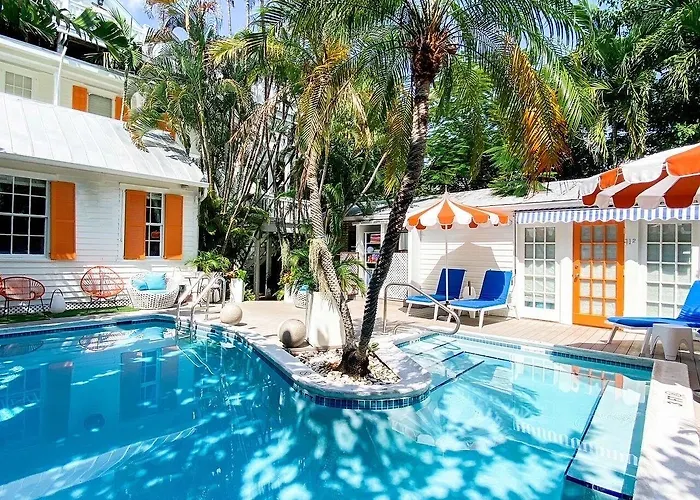 Bed and Breakfast Marreros Guest Mansion - Adult Only