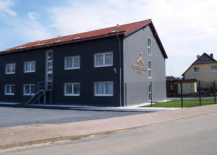  Radau