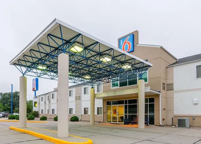 Motel 6-, Ne