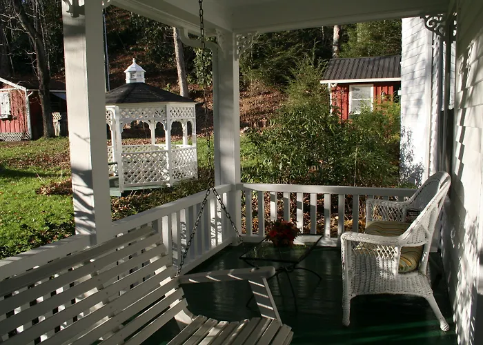 Taylor House Inn