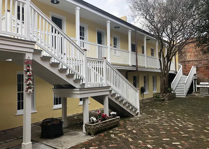 Dog friendly hotels Haunted New Orleans