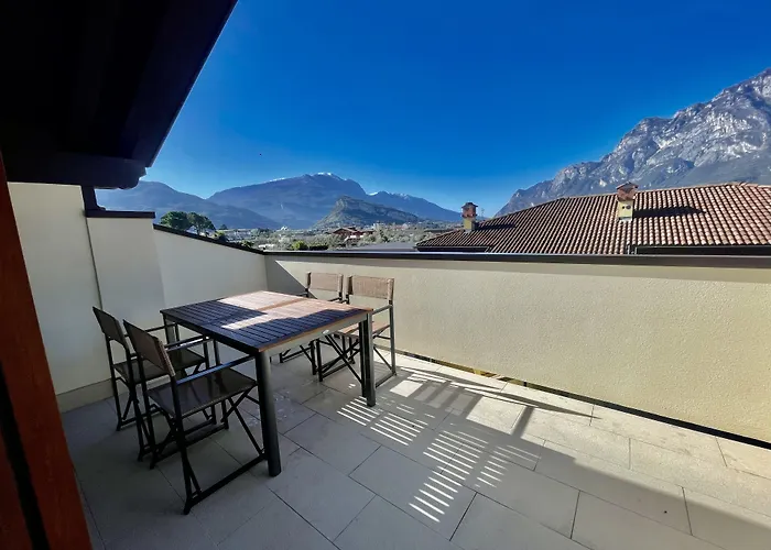 Hotel con piscina: Arcovacanze