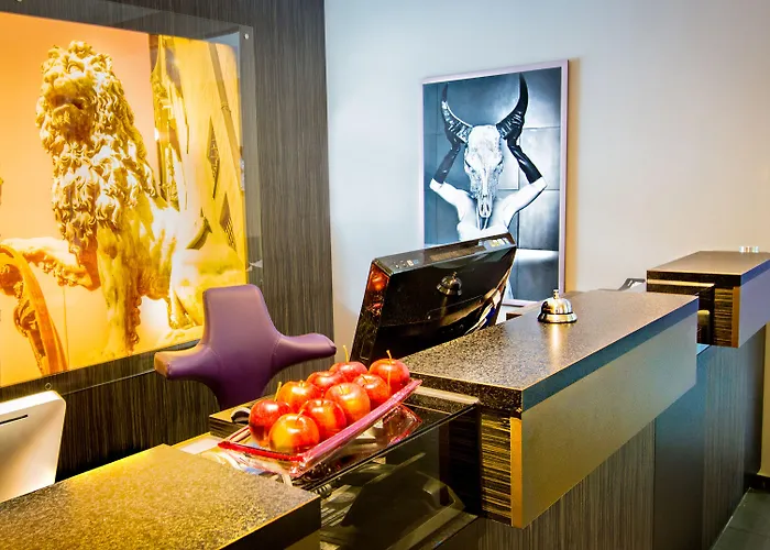 Albergo centrale: Munich Deluxe Hotel