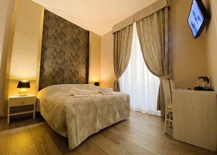 Hotelier 51