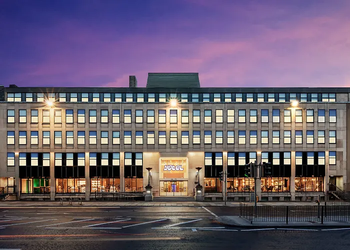 Resort: Yotel Edinburgh