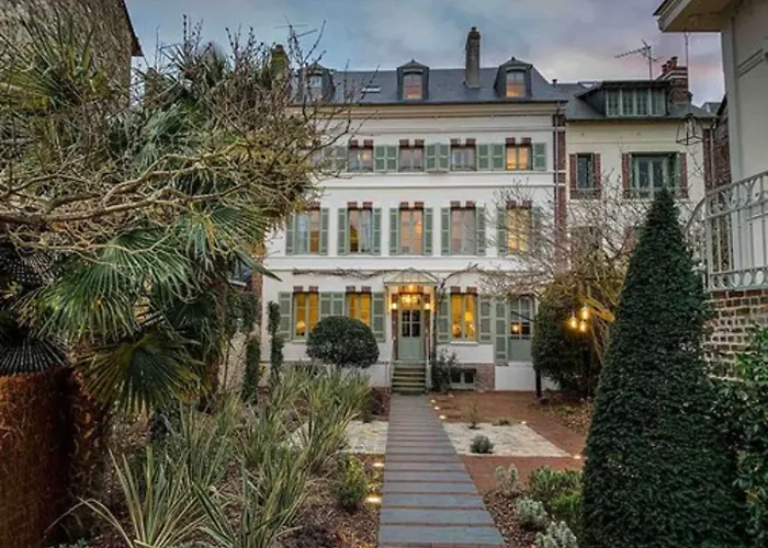 Family Hotel: La Petite Folie