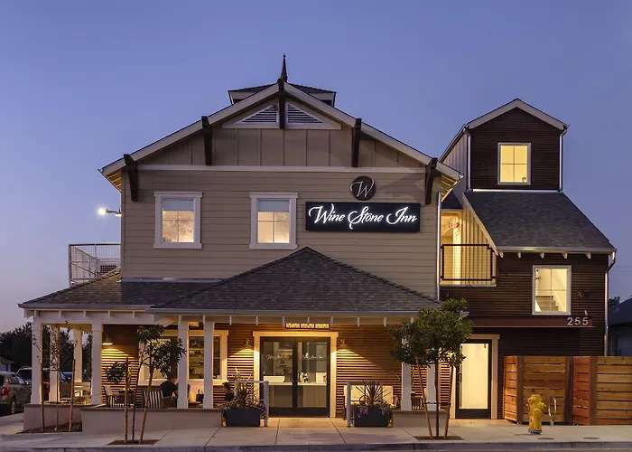 Luxury hotel only: Wine Stone Inn