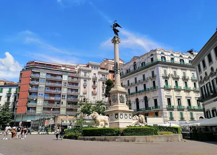  Vivaldo Suite Piazza Dei Martiri
