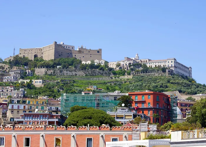  Vivaldo Suite Piazza Dei Martiri
