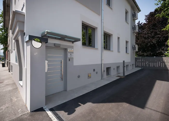 Vila Emona - Central Apartments - Free Parking