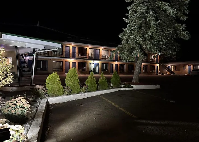 Hotel with view: Inn On Pim