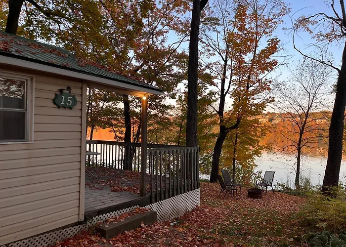 Villa: Camping Chalets Lac St-Augustin