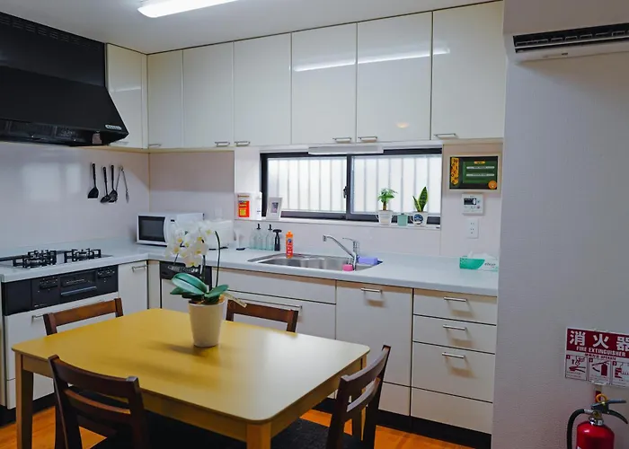 Akira Hiro House - Room203
