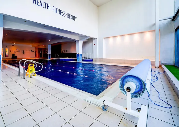 Holland House Hotel Cardiff By Sunday