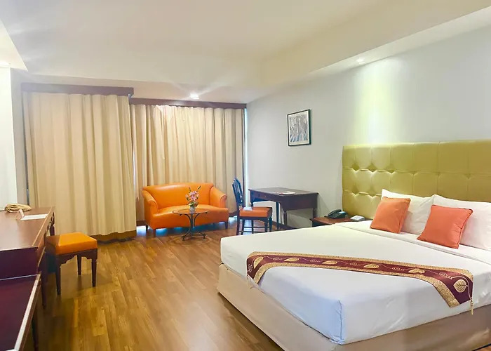 4 star hotel: Tai Pan Hotel