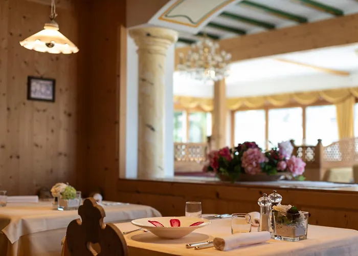 Hotel sulla spiaggia: Hotel Cristallo