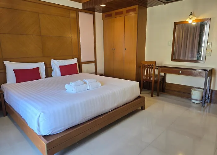 Mike Beach Resort