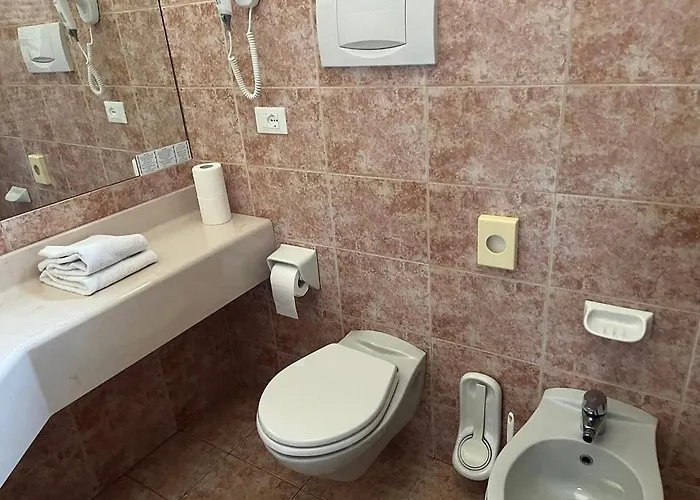 Hotel Ping Pong: Hotel Mon Repos