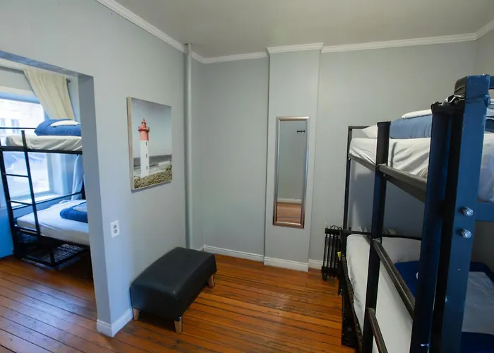 Hostel: The Cambie Hostel Seymour