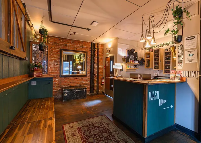 Hostel: The Cambie Hostel Seymour