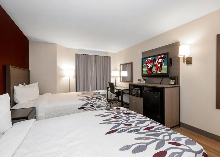 Red Roof Inn Clifton Park