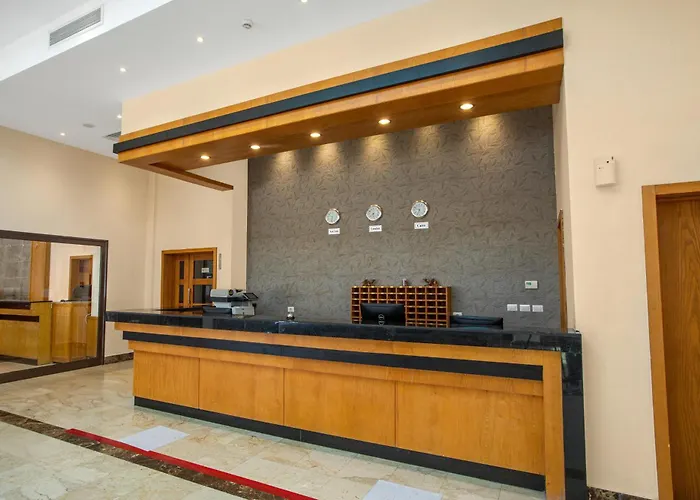 Sky View Suites