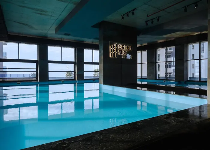 Green Side Apart Hotel