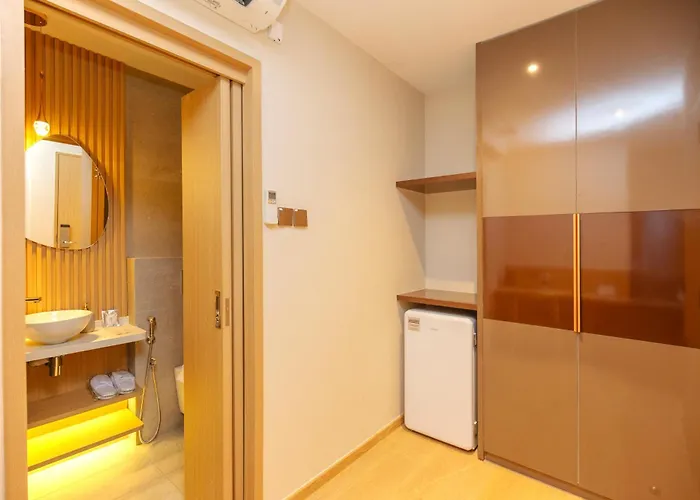 Coliwoo Orchard - Coliving