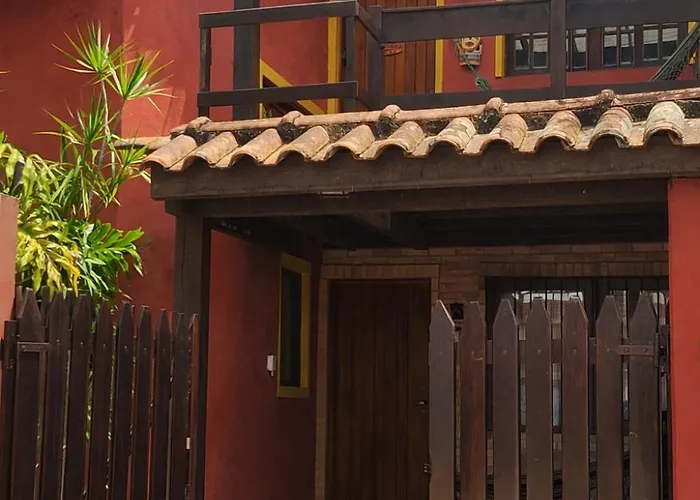 Chales Ubatubaloft