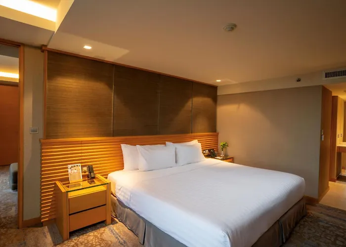 Lao Plaza Hotel