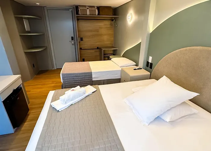 Hotel Zata E Flats