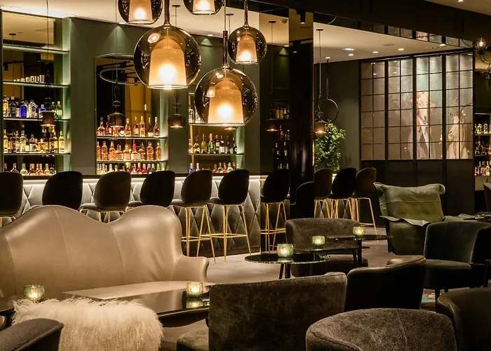 Motel One Paris-Porte Doree