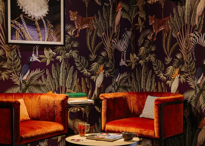 Beach hotel: Leonardo Hotel Amsterdam Leidse Square