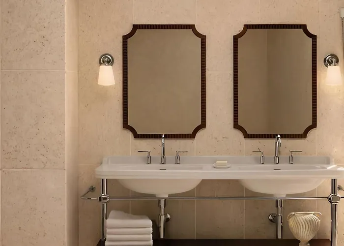 Villa Florentine, A Beauvallon Hotel & Spa