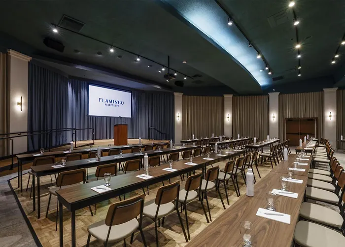 Flamingo Resort & Spa Santa Rosa Sonoma, Tapestry By Hilton