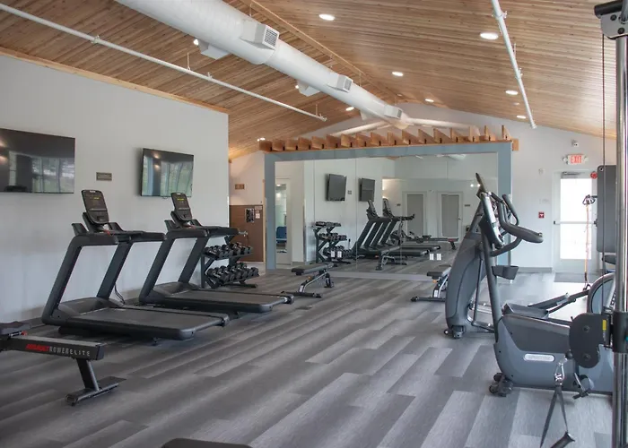 Resorts Guide Staybridge Suites Fargo By Ihg