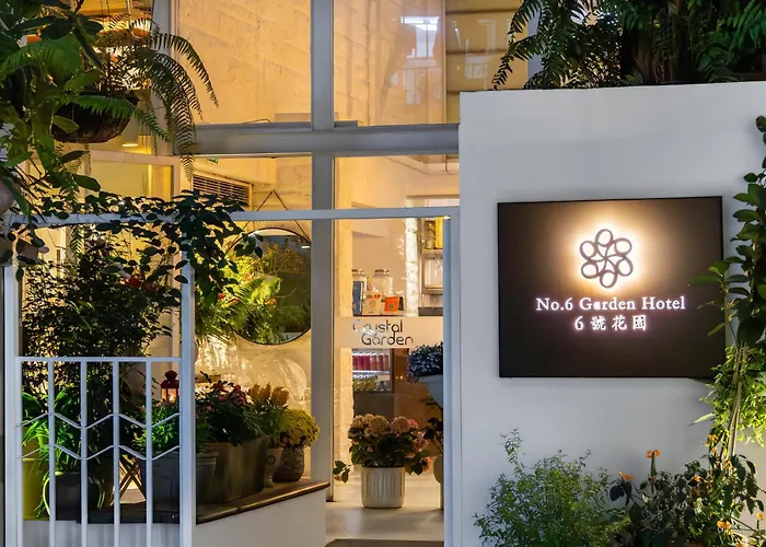 Pet Friendly hotel: Shenzhen No'6 Garden Villa