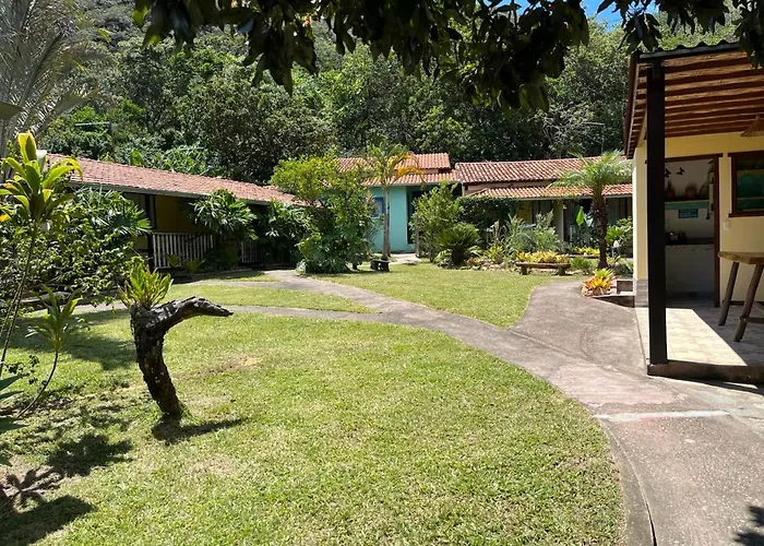 Pousada Embaubas