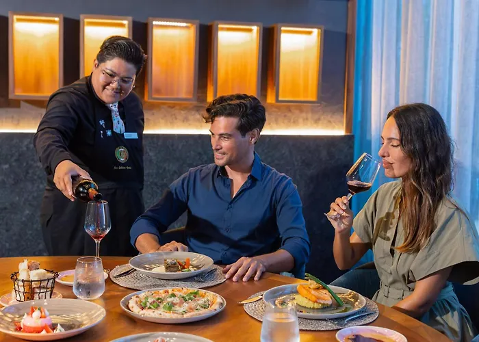 Waterpark hotel: Hilton Cancun, An All-Inclusive Resort