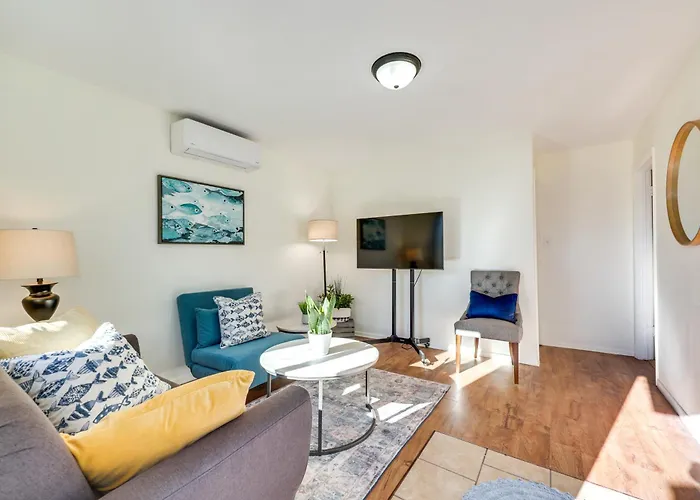 Quiet Carpinteria Cottage By Town And Beaches