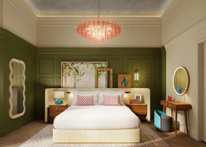 Corus Hyde Park Hotel