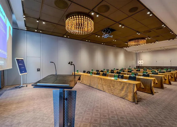 Radisson Blu Senator