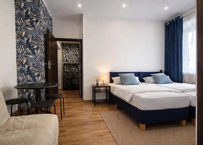 Hostel Helvetia Rooms Warsaw City Center And Old Town