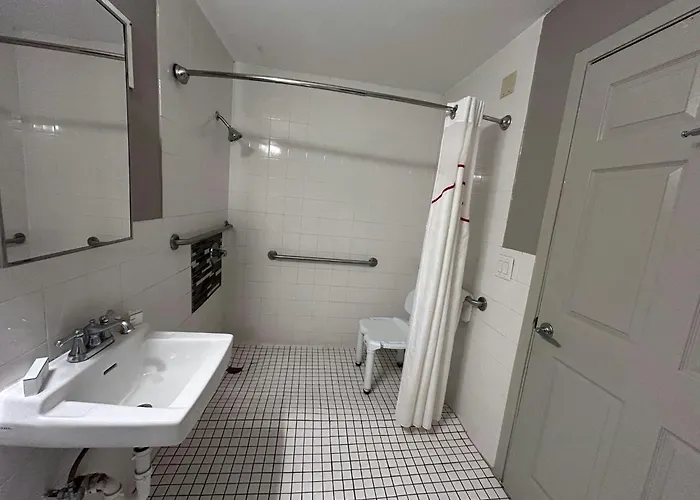 Motel: Red Roof Inn Arlington - Entertainment District