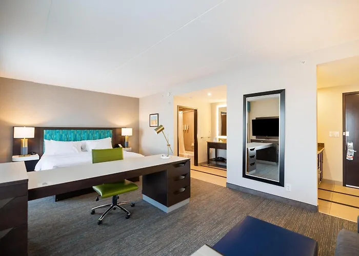 Romantic hotels Hampton Inn By Hilton Winnipeg
