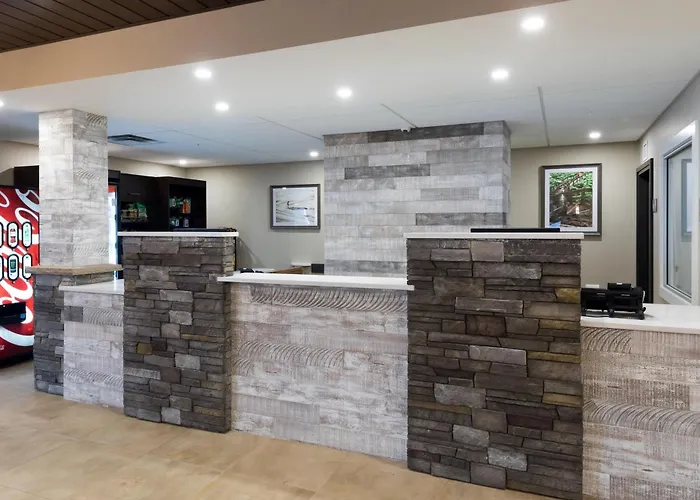 Ramada By Wyndham Revelstoke